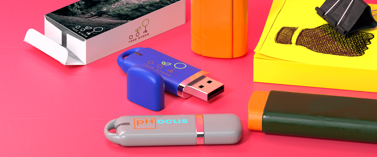 Easy: USB Flash Drives | Maikii